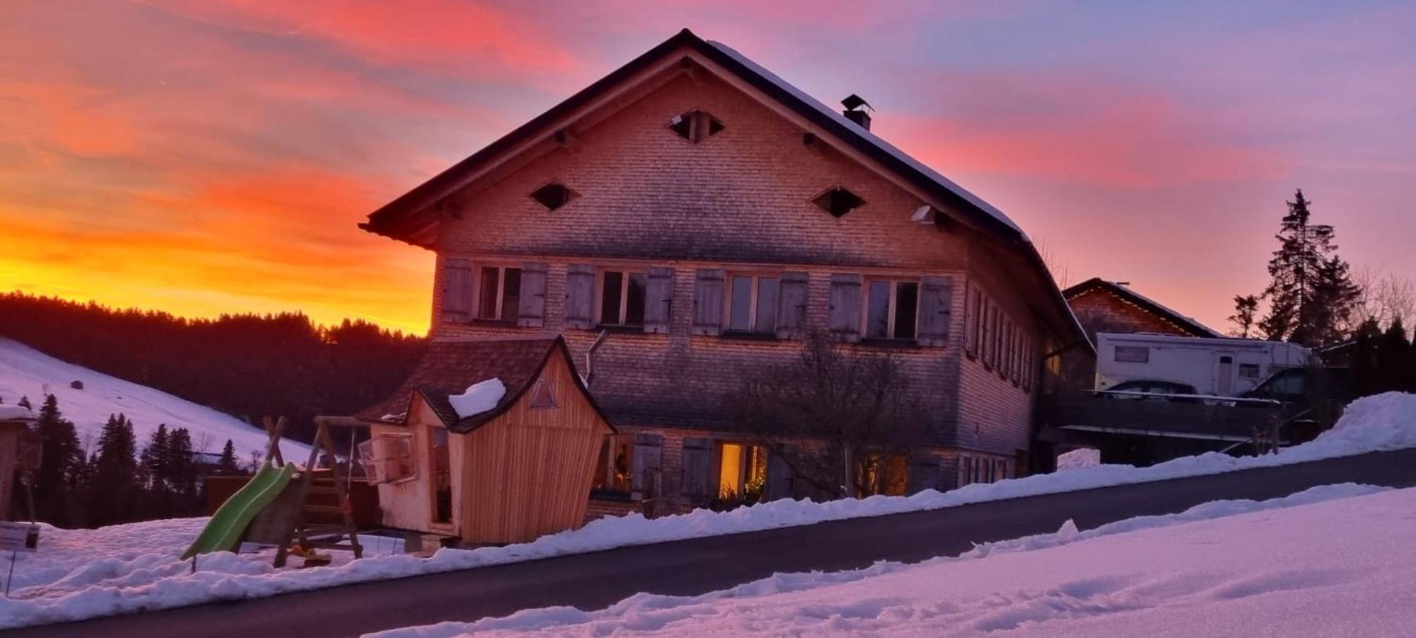 Ferienwohnung Schoenenbuehl Хитизау Екстериор снимка